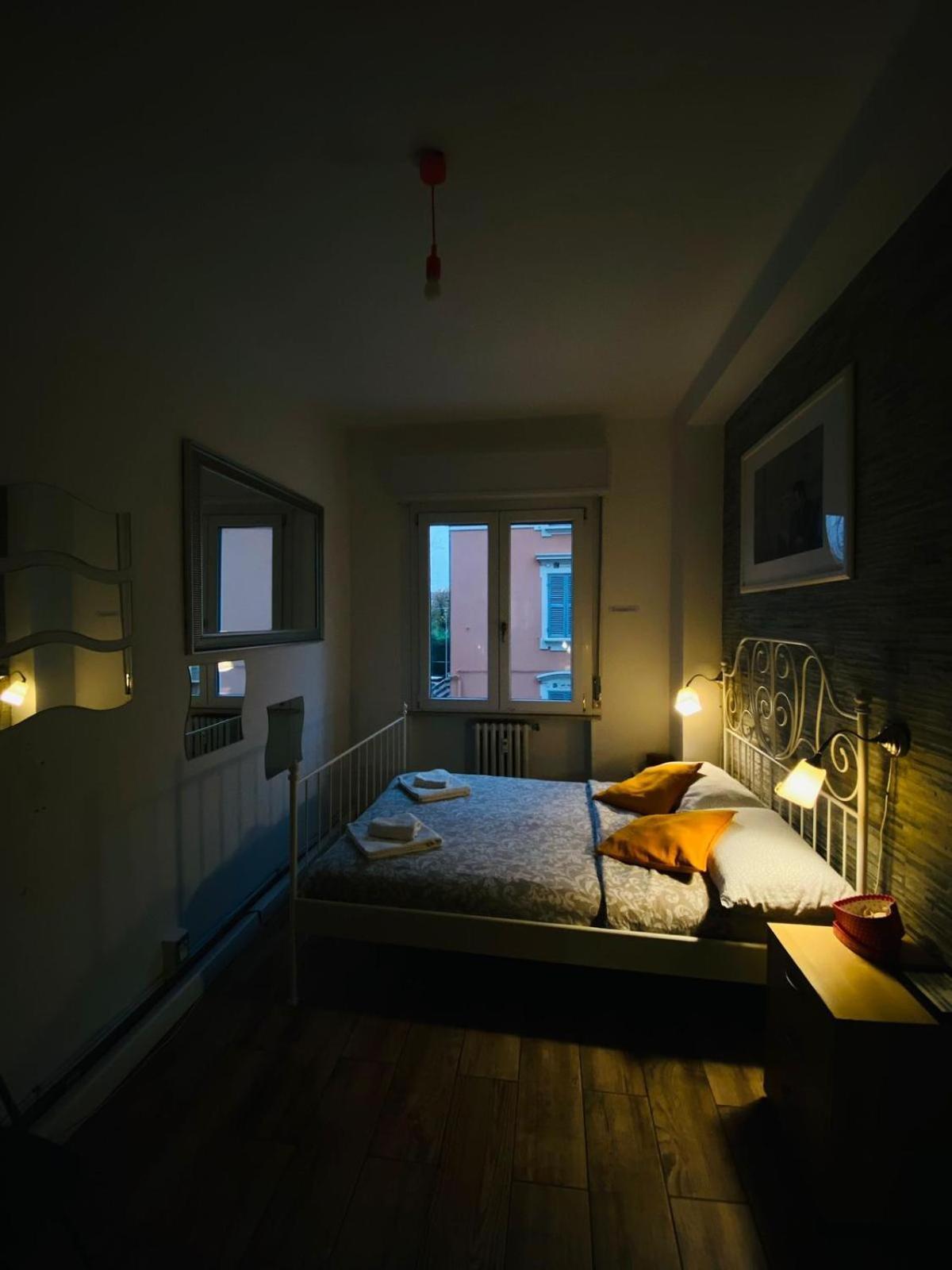 Europe Station Rooms Parma Eksteriør bilde